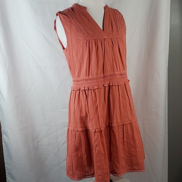 Summer Chelsea & Violet Sleeveless Lace Inset Ruffled Tiered Dress size Medium - Picture 8 of 12
